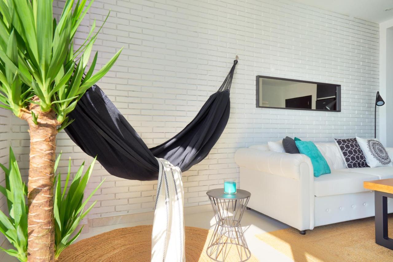 Suite Del Mar Luxury Apartment With Jacuzzi Torremolinos Kültér fotó