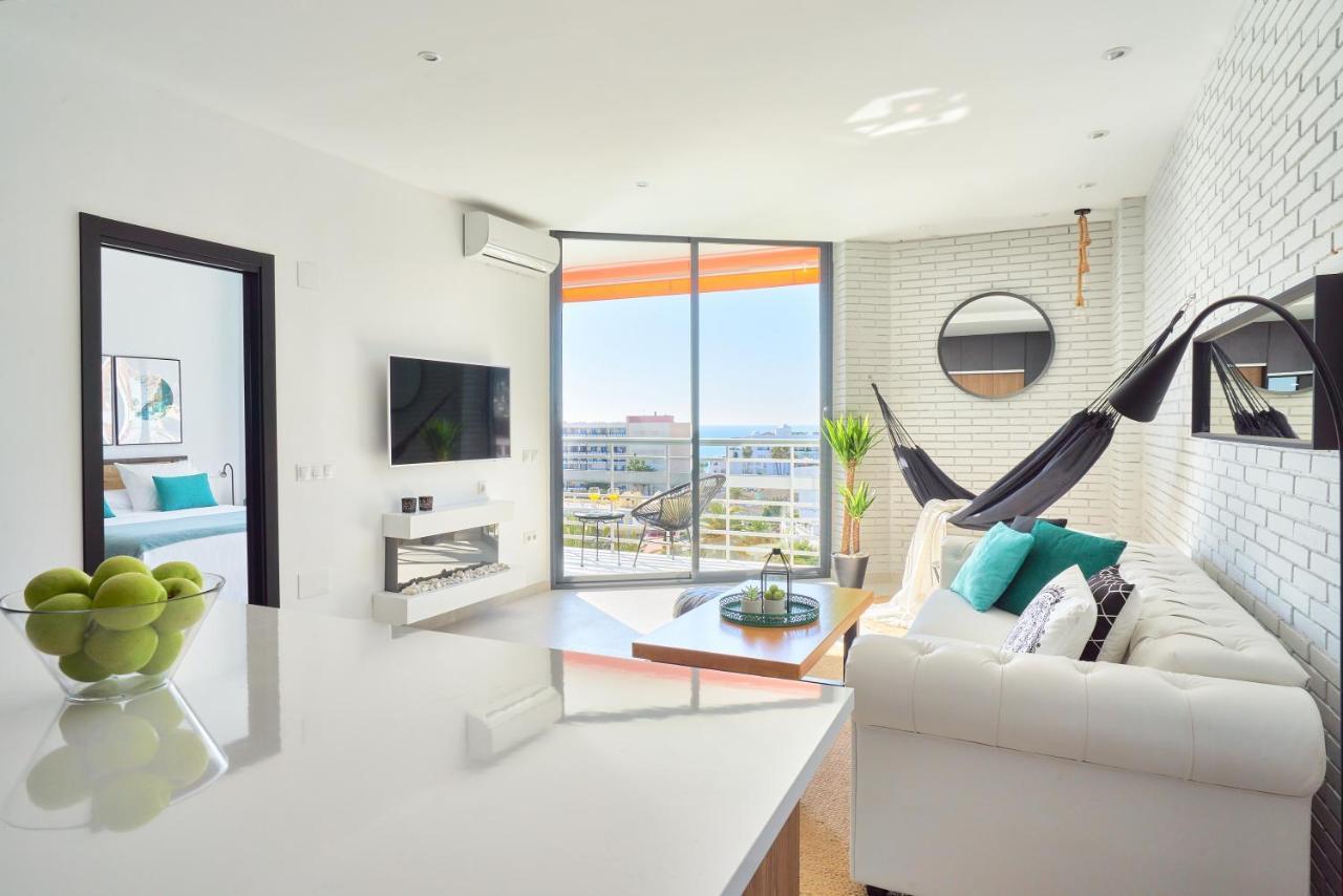 Suite Del Mar Luxury Apartment With Jacuzzi Torremolinos Kültér fotó